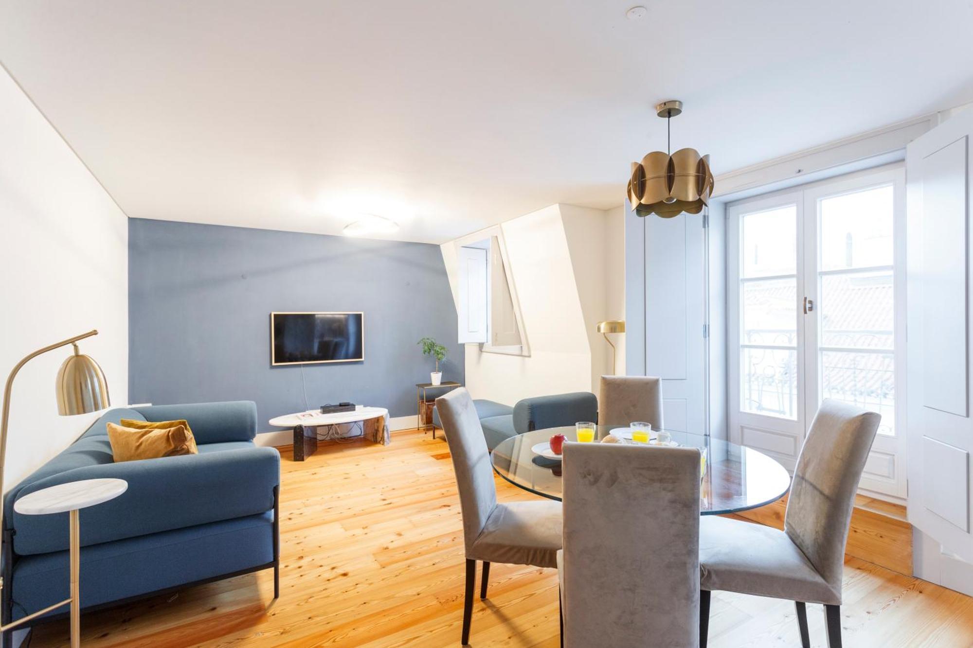 Double With Private Wc In Shared House In Downtown * Lisboa