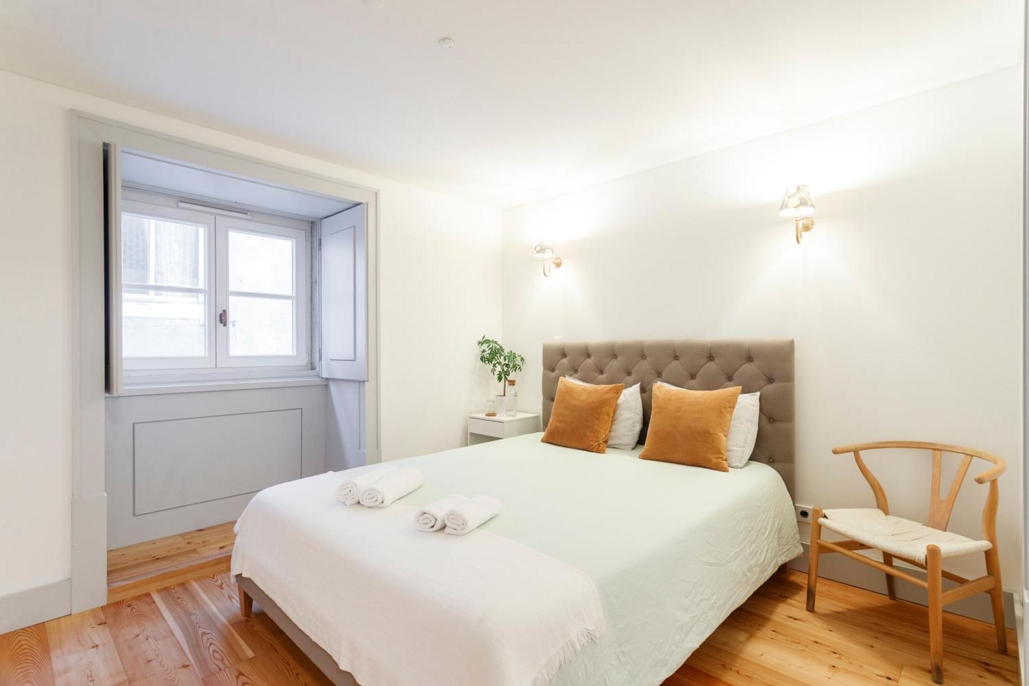 Privatunterkunft Double With Private Wc In Shared House In Downtown Lissabon